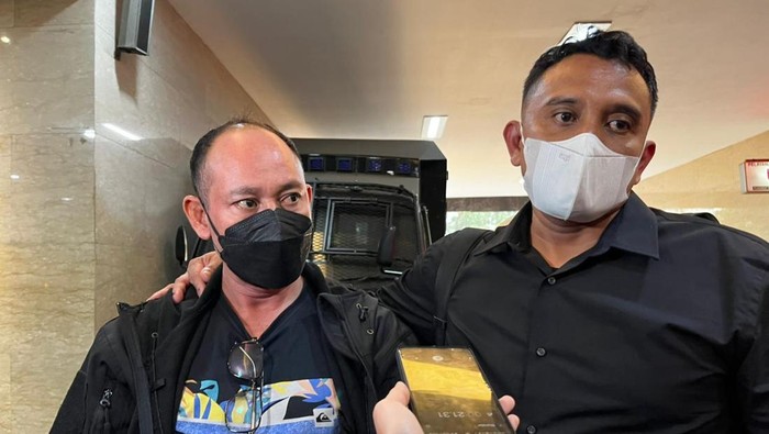 Mantan Pejabat Kepolisian Jalani Pemeriksaan Dugaan Pencucian Uang dari Kasus Narkoba