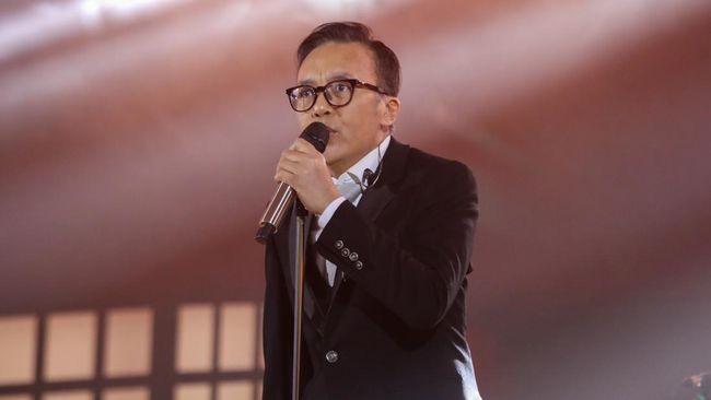 Ari Lasso Puji Kesigapan Pilot Garuda usai GA604 Alami Pecah Ban